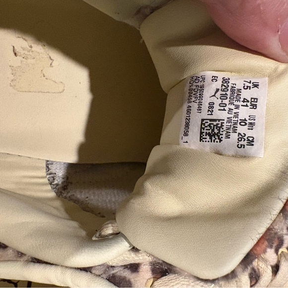 PUMA Women's Wild Print Sneakers - Picture 8 of 8